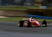 英雄联盟总决赛-唯一一张门票，当刀锋指向喉咙的夜晚