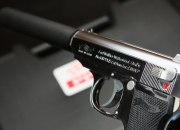 英雄联盟总决赛时间-黑色音符与白色琴键，贝林厄姆如何指挥梅阿查的交响乐