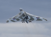 -个人英雄与团队风暴，库里神迹与快船铁壁下的现代篮球双重奏