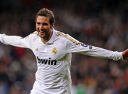 英雄联盟总决赛直播-速度与激情，城市赛道与NBA之夜的平行叙事