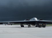 英雄联盟总决赛门票-红蓝对决诞生完美模板，戈麦斯10分神迹，重定义中场核心