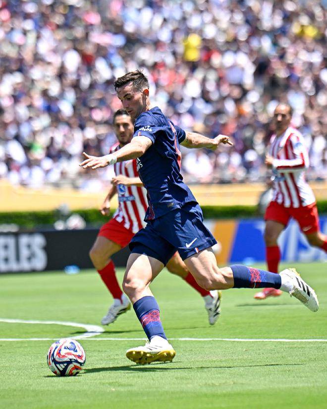 巴黎圣日耳曼轻松取胜,实力碾压的简单介绍 巴黎圣日耳曼轻松取胜,实力碾压的简单介绍