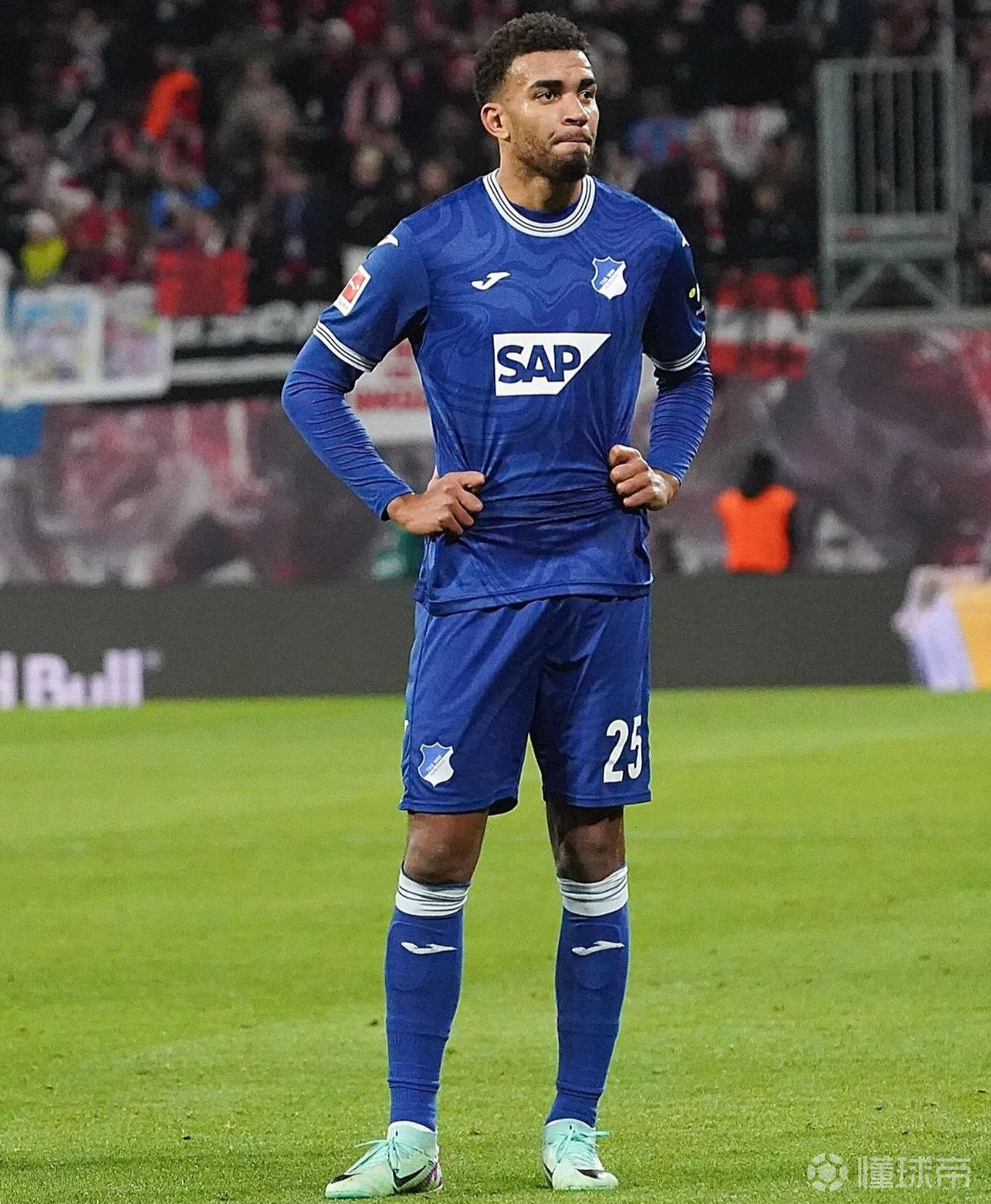 包含霍芬海姆客场失利，难掩失望的词条