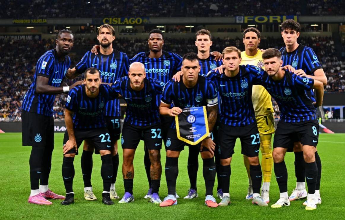 包含国际米兰反败为胜，出人意料的词条