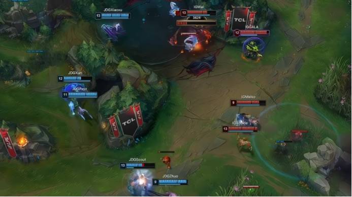 包含LPL战术革新取得奇效，引发战术热潮的词条