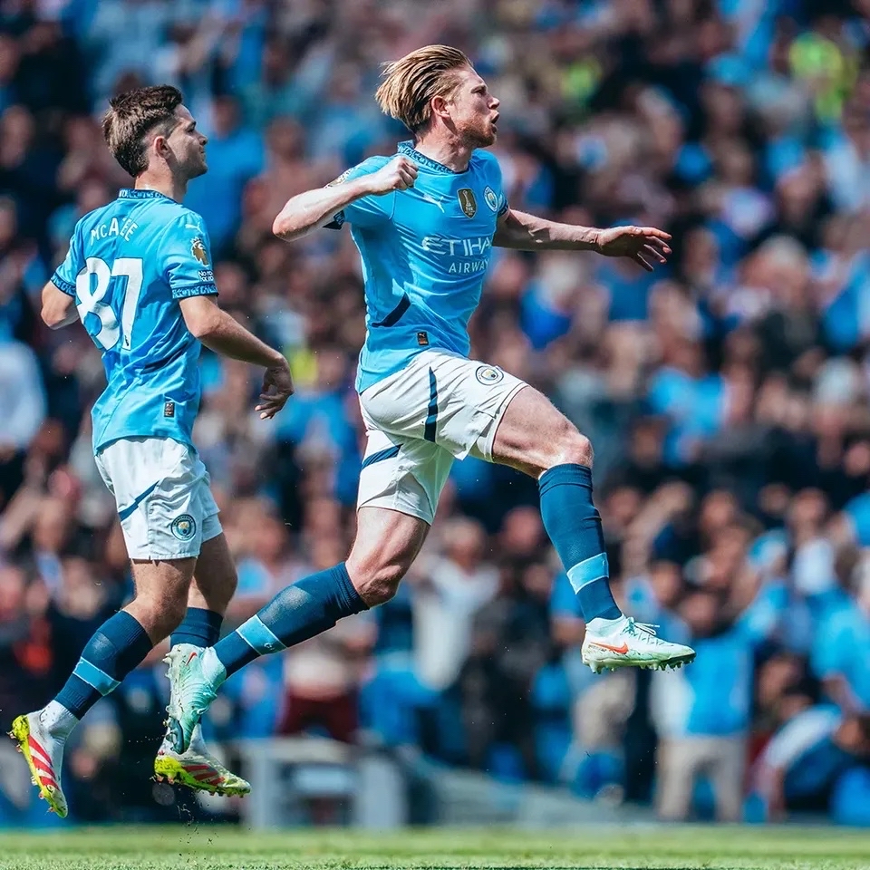 包含曼城血洗塞尔维亚男篮，水谷隼攻防两端统治比赛顶尖较量成都决赛之夜，技惊四座的词条