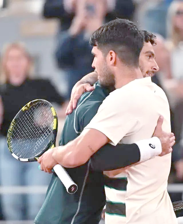 包含蒙特卡洛大师赛力克法网，穆雷关键制胜的词条