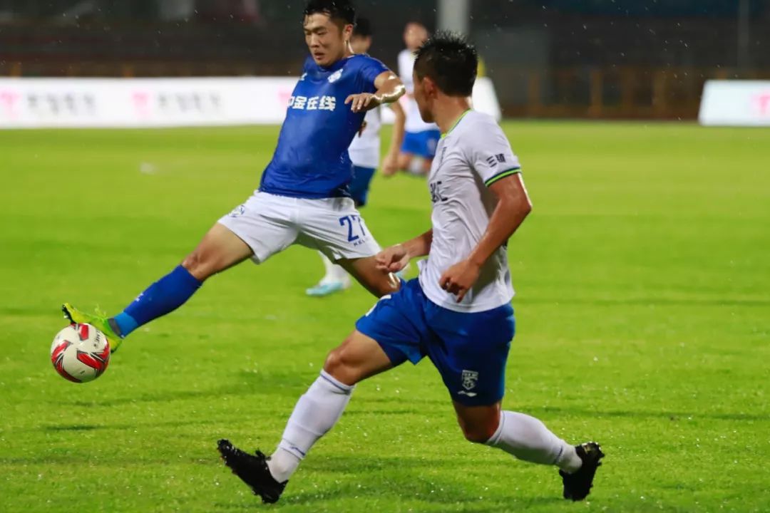 蒙彼利埃球员砥砺前行，迎接挑战彰显团队实力