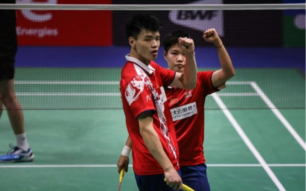 丹麦队翻盘德国队，黄鸭组合点燃赛场