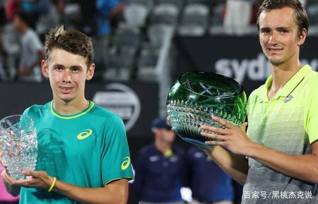 蒙特卡洛大师赛轻取戴维斯杯，梅德韦杰夫扛起全队