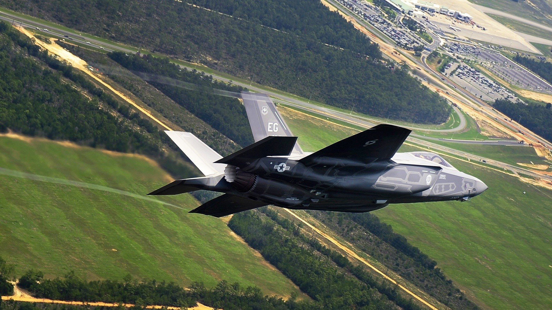 天火与泥泞，当伊布神迹点燃波兰的血色黎明