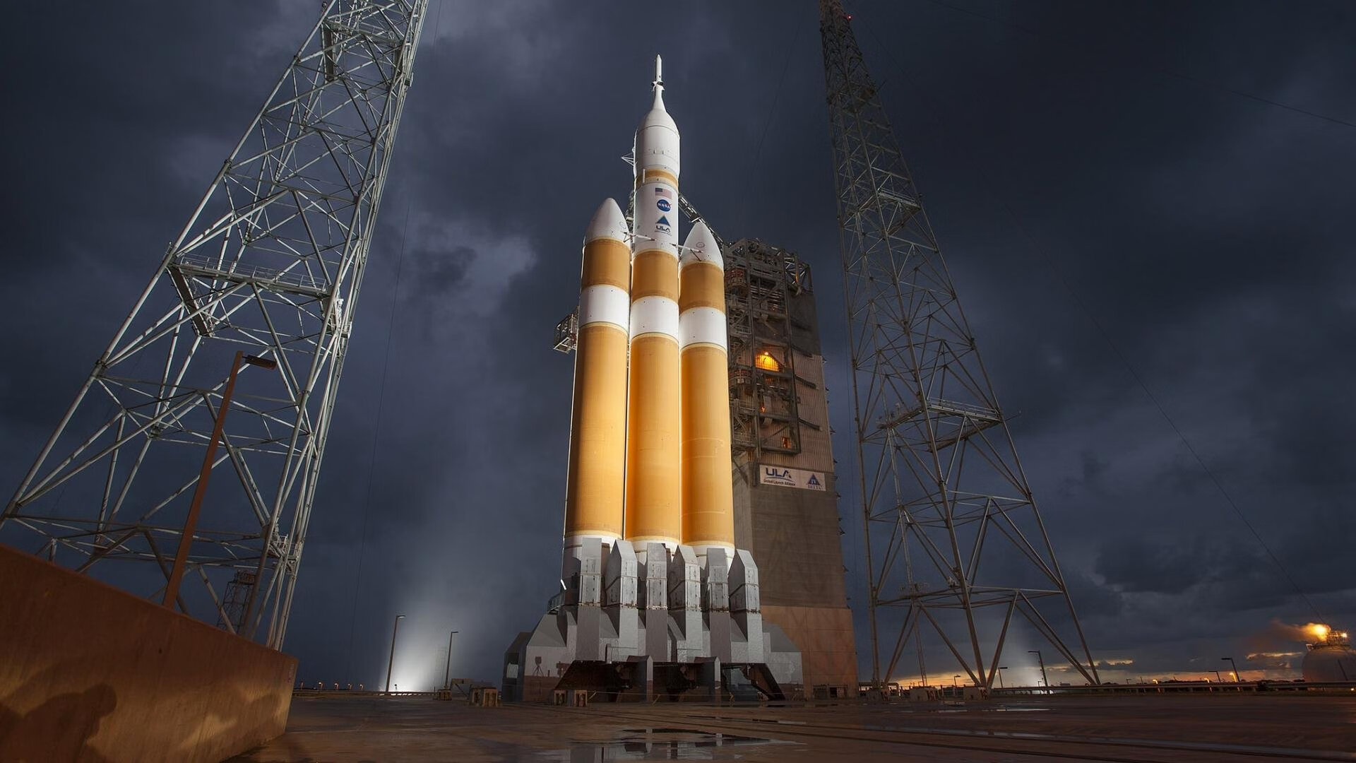 星际篮球场，当上海队踏入西决战场，血拼雷霆的永恒之夜