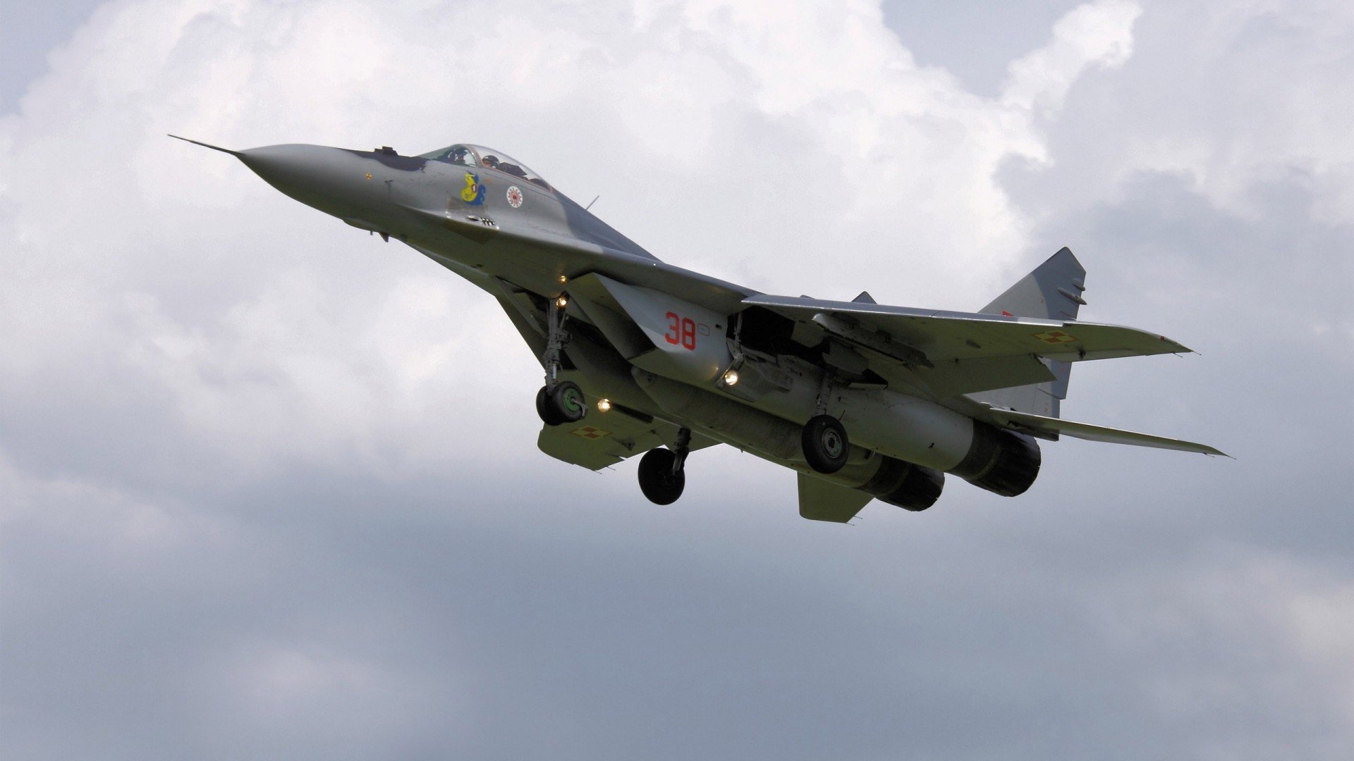 哥斯达黎加冰与火之歌，奥利维耶闪电破局撕碎乌拉圭战阵