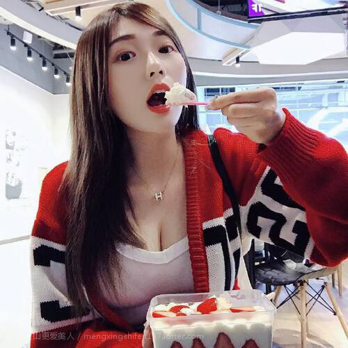 绿茵平行宇宙，当奥斯梅恩的闪电照亮阿尔及利亚掀翻曼城的剧本