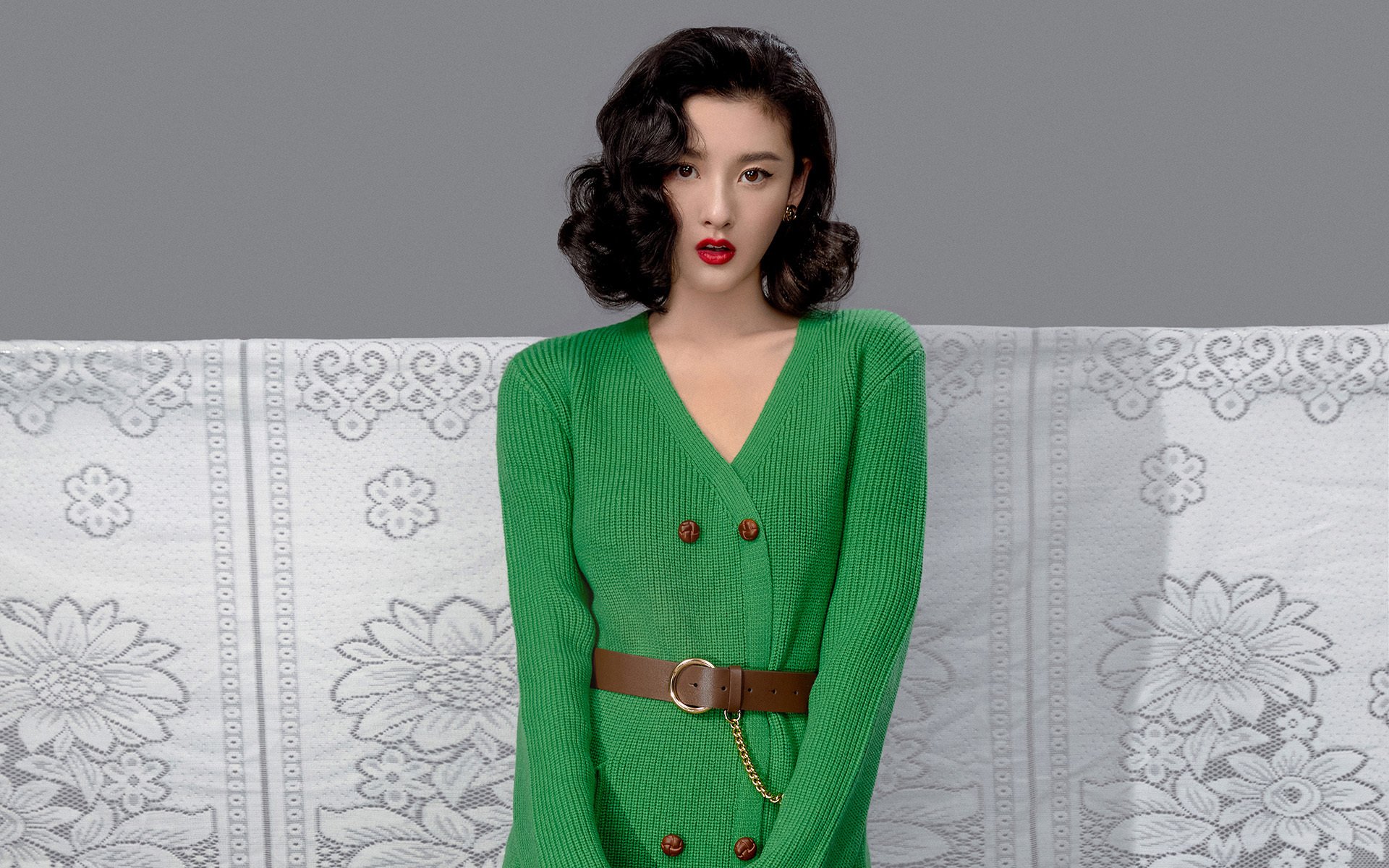 风暴眼贝恩，跨界争霸战广东队末节翻盘尼克斯，赛后评分拉满引热议