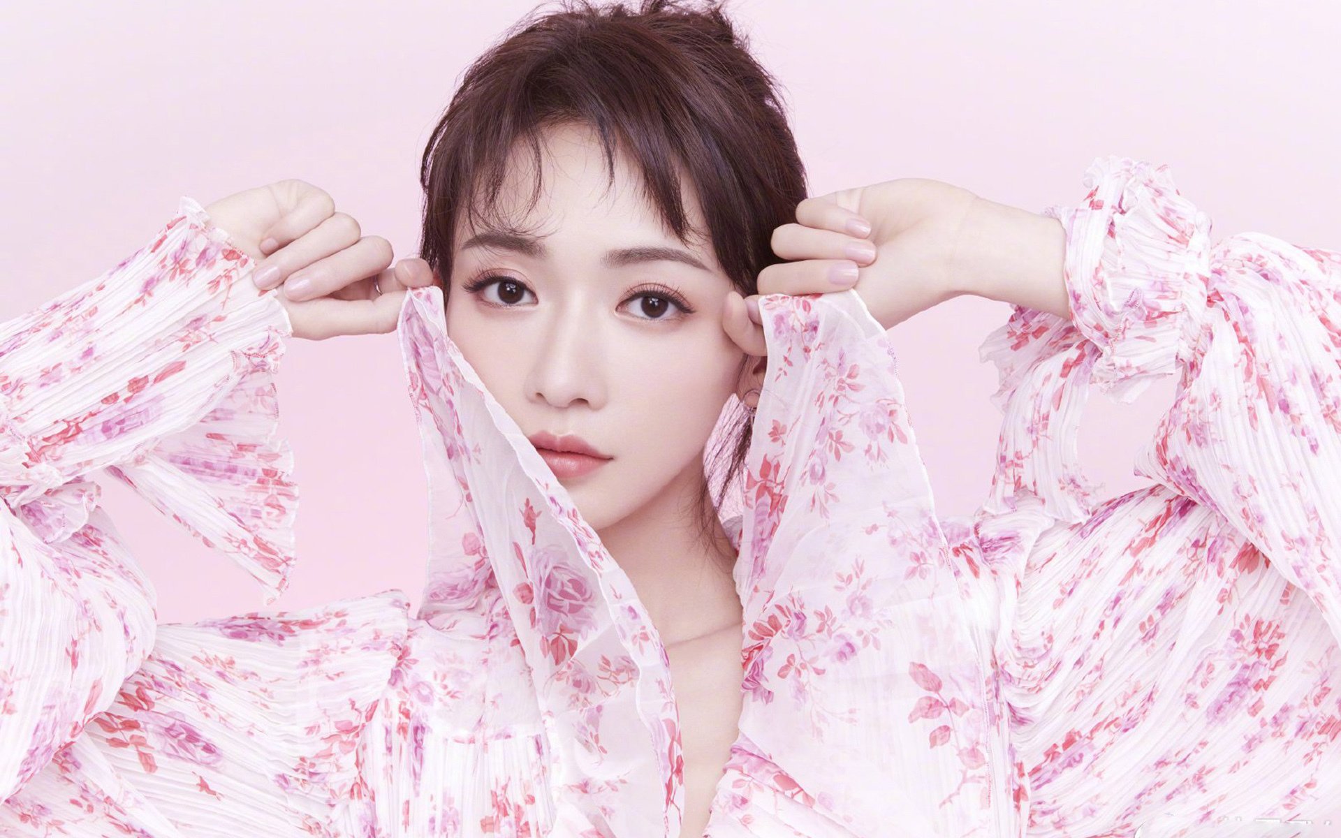 山谷的回响与绿茵的洪流—当威尔士冲垮突尼斯，莫德里奇悄然拨动命运的琴弦